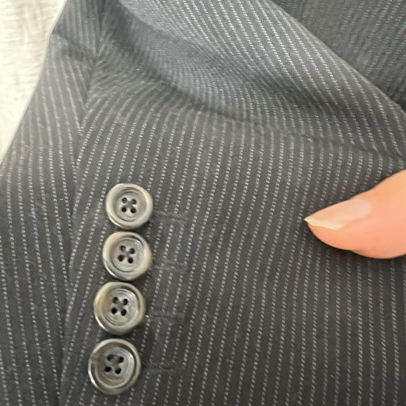 MERONA MENS DRESS BLAZER PINSTRIPE SIZE 46L IN GREAT CONDITION BKAZER ONLY. - Picture 4 of 8